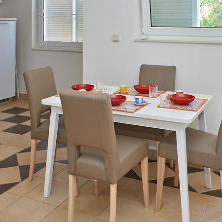 Cittanova Boutique Apartment Con Piscina Novigrad  Ngoại thất bức ảnh