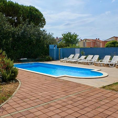 Cittanova Boutique Apartment Con Piscina Novigrad  Ngoại thất bức ảnh