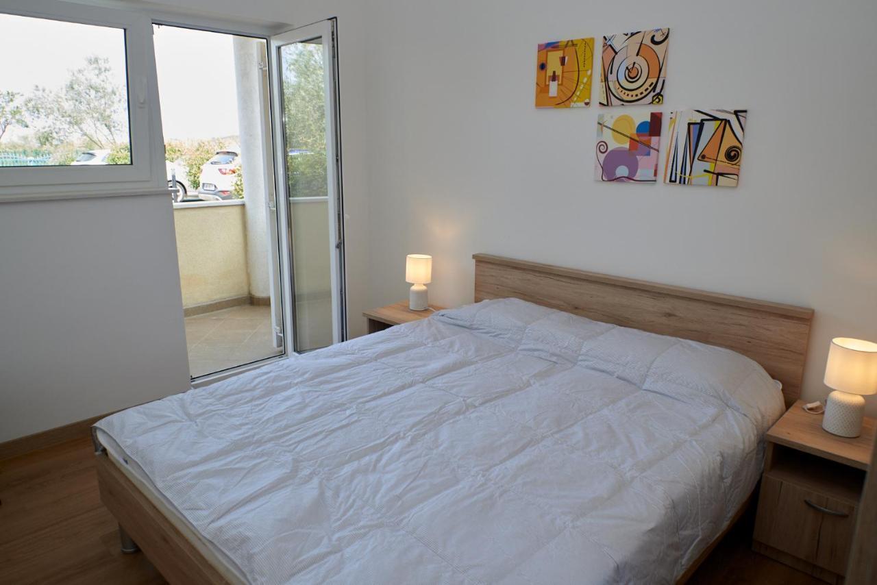 Cittanova Boutique Apartment Con Piscina Novigrad  Ngoại thất bức ảnh
